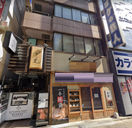 【新宿駅徒歩3分 1F 駅近!ビジネス街の路面店舗物件(35167)【飲食可】】